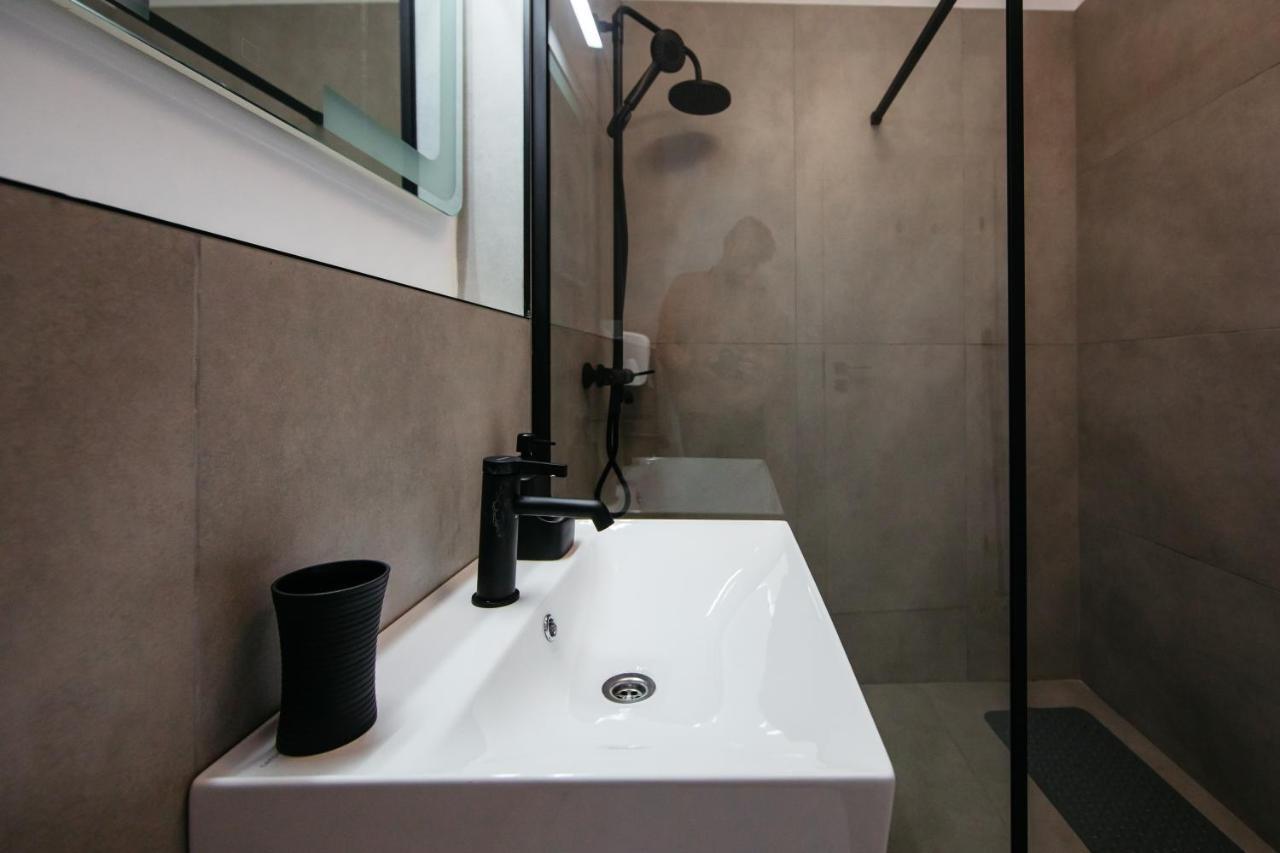 L&V Family Studio Apartment Sinaia Exterior foto